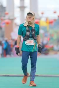 BIB: 400, 5019
                            <button type="button" onclick="openModal(21763808)" class="btn btn-primary btn-sm float-right btn-popup" data-toggle="modal" data-target=".modal-high-quality">
                        <i class="fas fa-shopping-cart"></i> Add to Cart
                    </button>
                                            <button type="button" onclick="isThisMe(21763808, true)" class="btn btn-success btn-sm float-right btn-popup btn-isme hidden" data-toggle="tooltip" data-placement="bottom" title="นี่คือรูปของคุณใช่ไหม คลิกที่นี่เพื่อเอาเข้าอัลบั้ม">
                        <i class="fas fa-plus"></i> Add to album
                    </button>
                    <button type="button" onclick="isThisMe(21763808, false)" class="btn btn-warning btn-sm float-right btn-popup btn-isnotme hidden">
                        <i class="fas fa-ban"></i> Remove from album
                    </button>